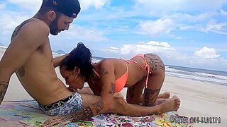 Evelyn Buarque Dando Na Praia